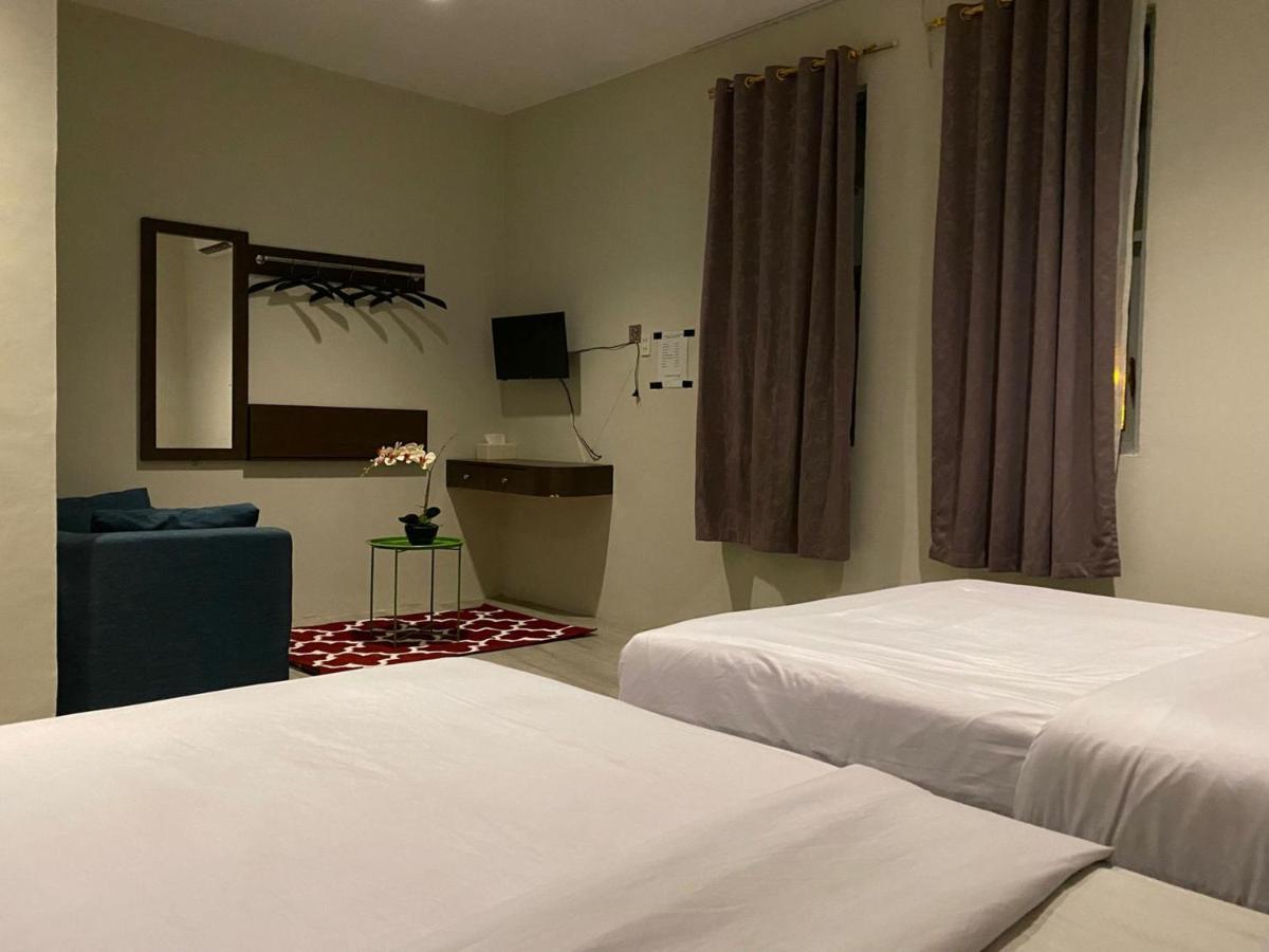 Vosstel Guest House Medan Exterior photo
