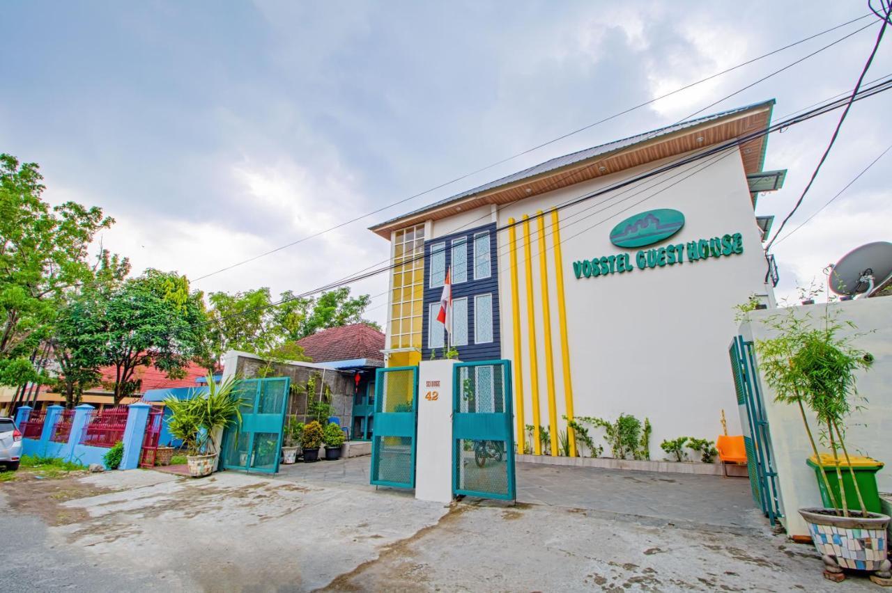 Vosstel Guest House Medan Exterior photo